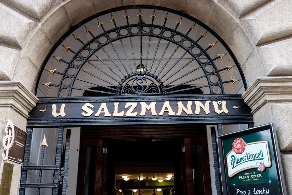 U Salzmannů — restaurant