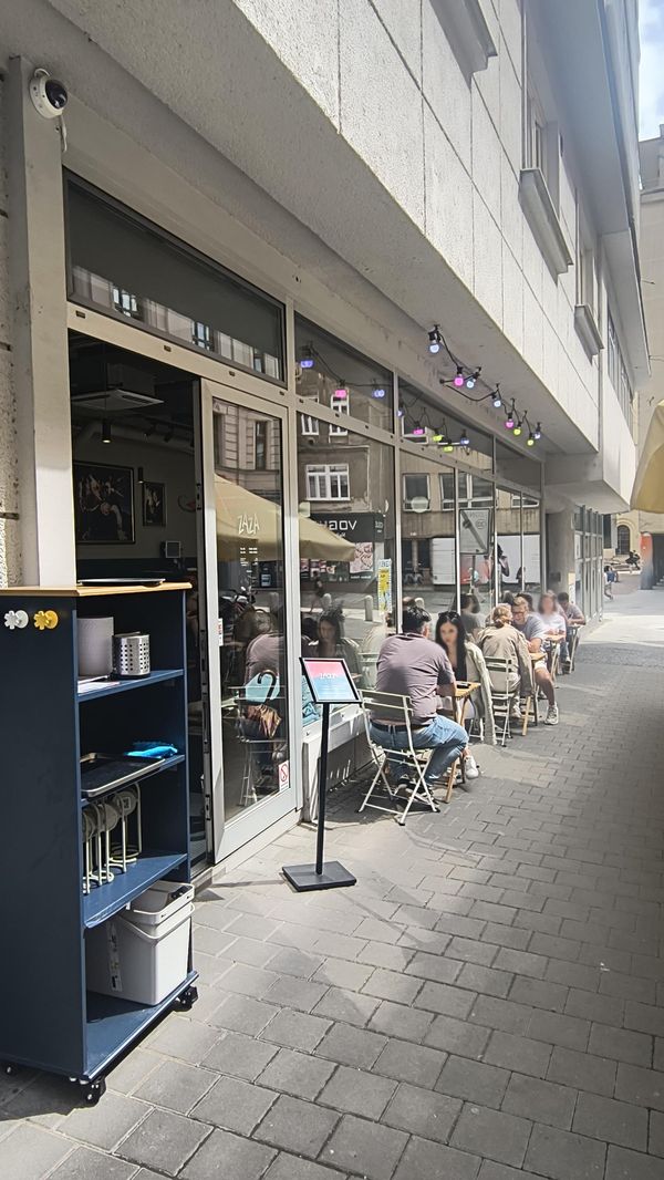 ZAZA — restaurant