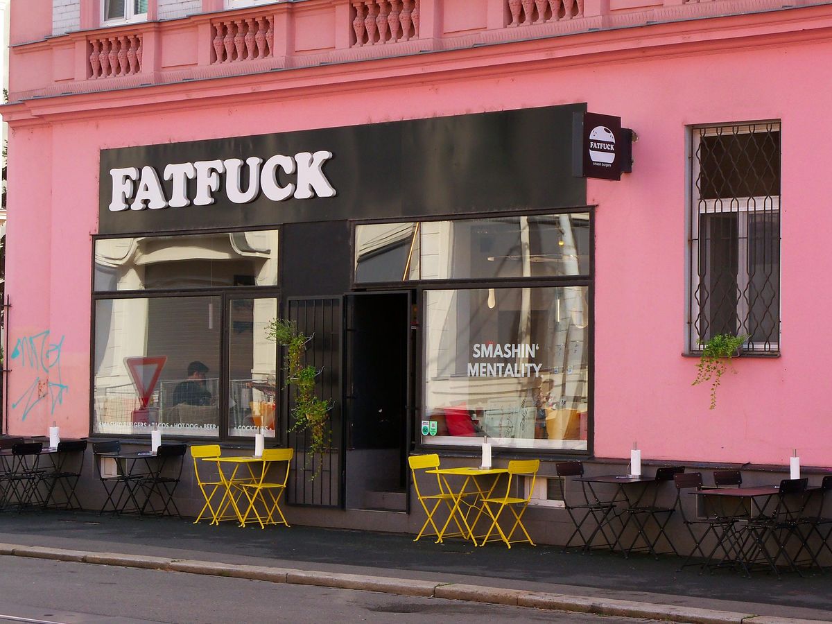 FATFUCK smash burgers BRNO — restaurant