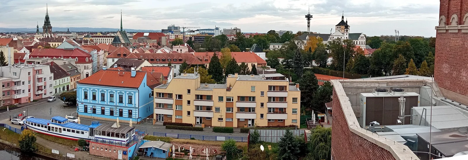 Pardubický PUB — restaurant